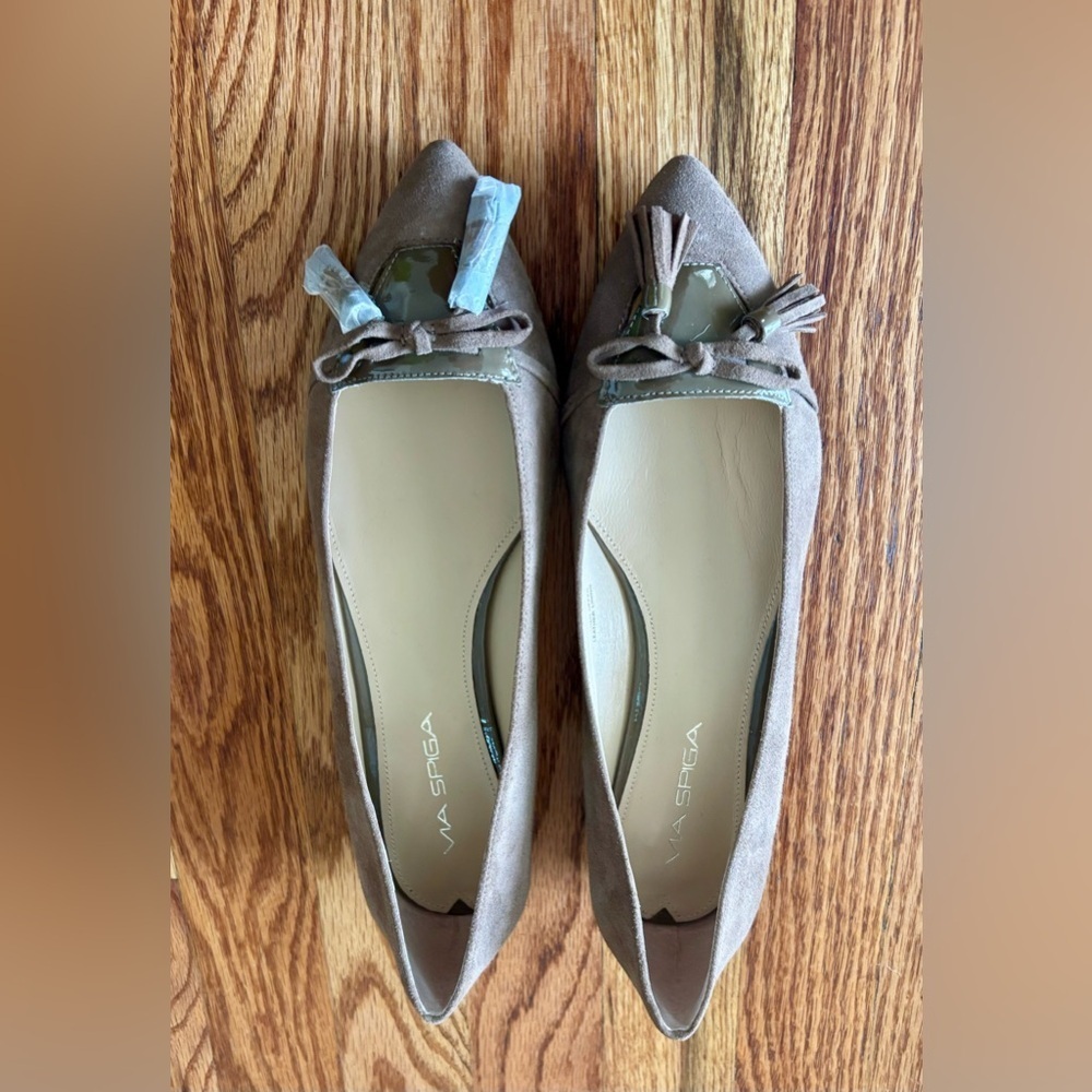 Via Spiga Taupe Suede Tassel Loafers - 7.5 - NWOT